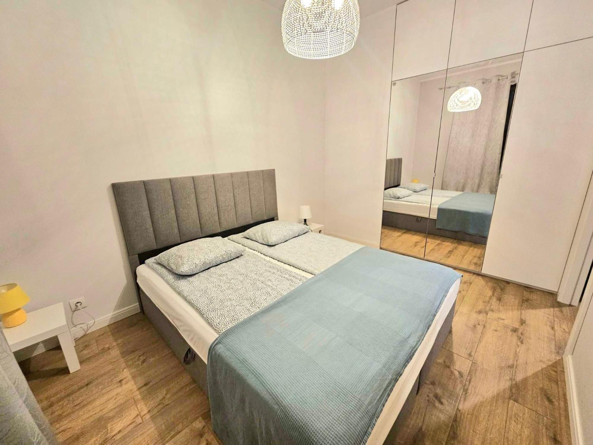 First -- Green Zoliborz Apartment 4 Warszawa Eksteriør billede